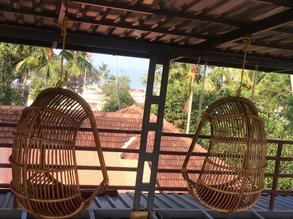 Thoms Beach Homestay Alappuzha Exterior photo
