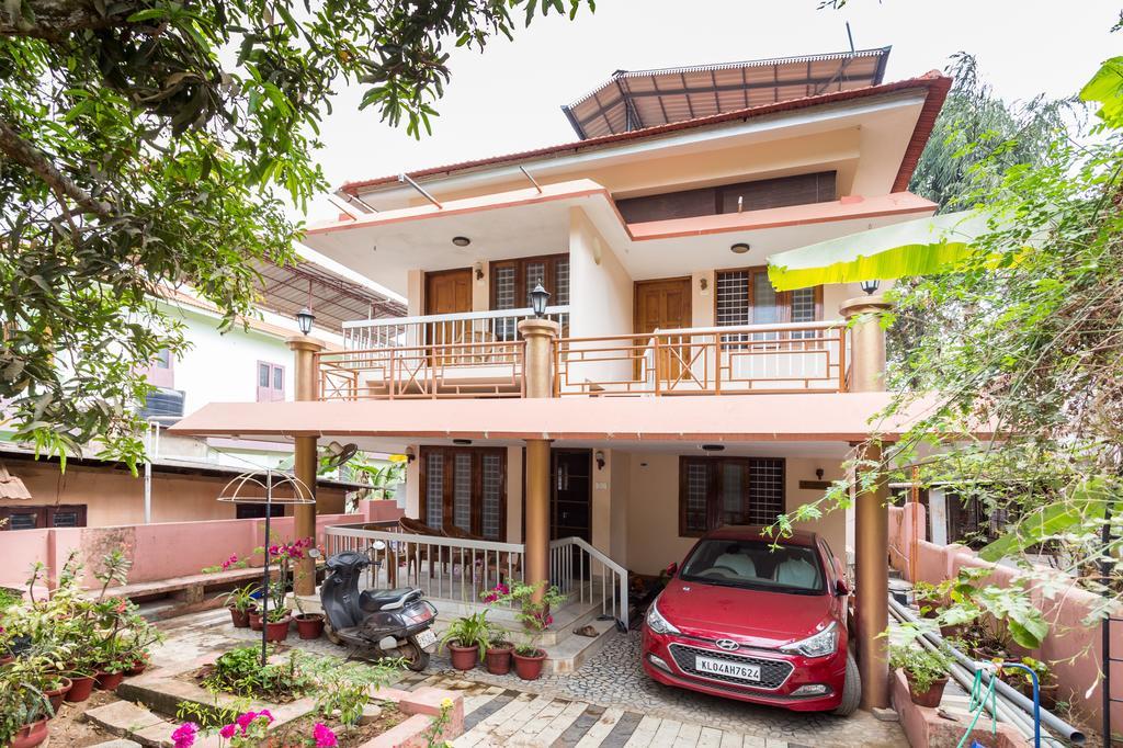 Thoms Beach Homestay Alappuzha Exterior photo